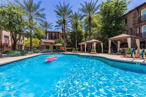 $474,000 | 2450 East Roma Avenue, Phoenix, AZ 85016