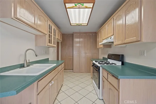 $1,100,000 | 13082 Monroe Street, Garden Grove, CA 92844