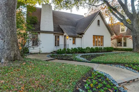 $2,899,000 | 4557 Lorraine Avenue, Highland Park, TX 75205