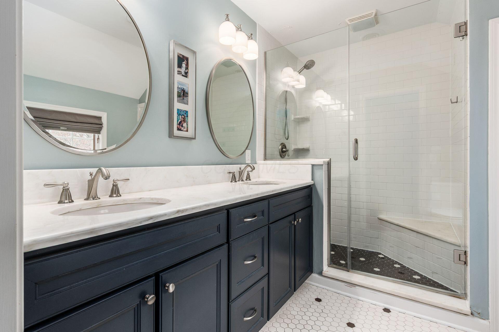 2070 Ellington Road Columbus, OH 43221 - Photo 30 of 63 Owner's suite bath