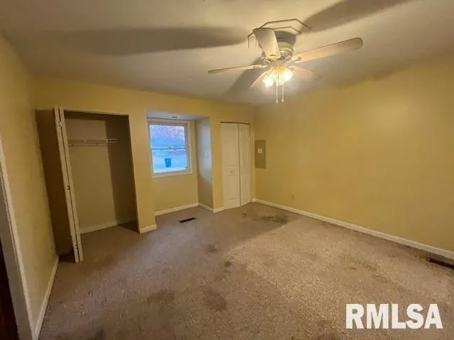 $119,900 | 101 North Lawrence Street, De Soto, IL 62924