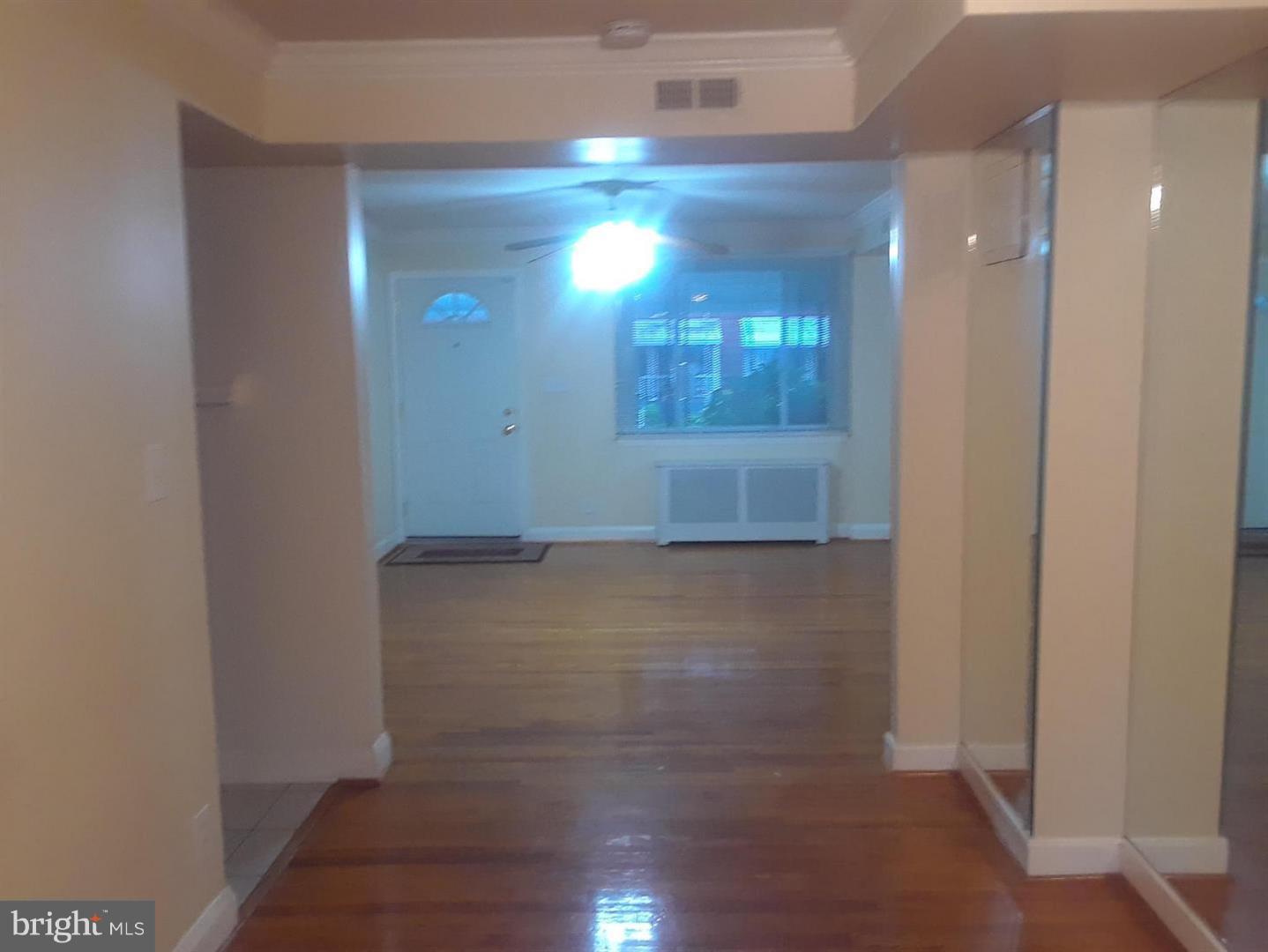 1209 Kevin Road Baltimore, MD 21229 - Photo 3 of 21