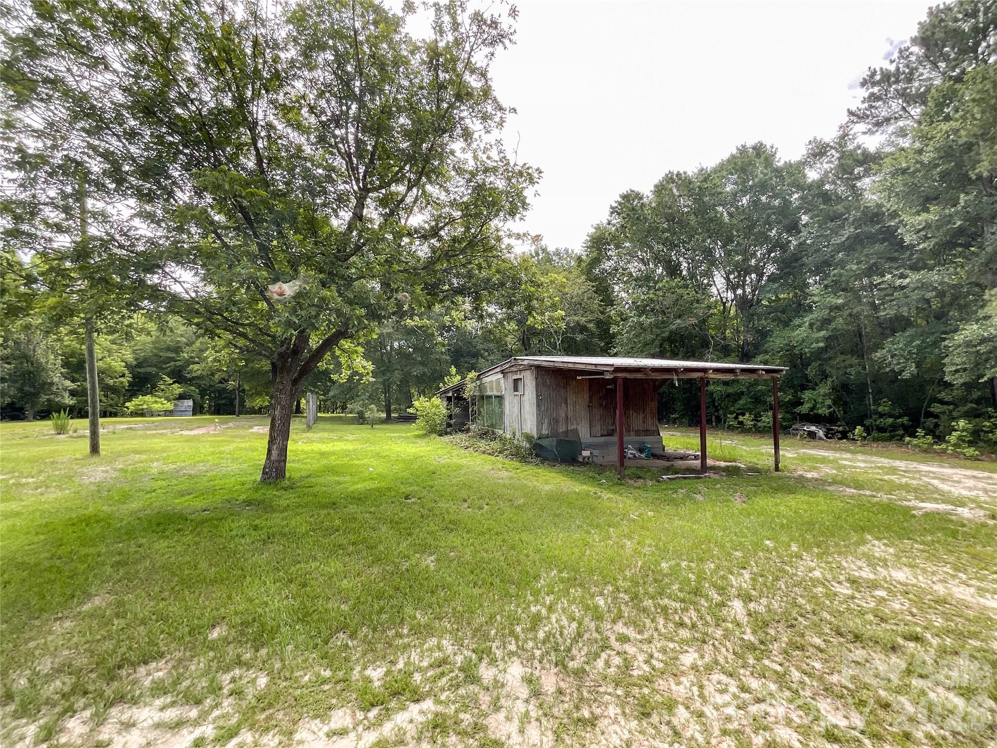 809 Campbell Road Jefferson, SC 29718 - Photo 8 of 26