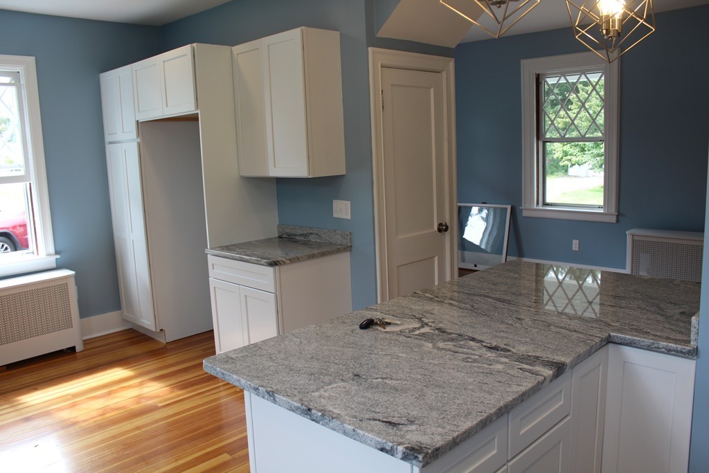 6 Cottage Street Warren, RI 02885 - Photo 11 of 28 Gallery Image 11