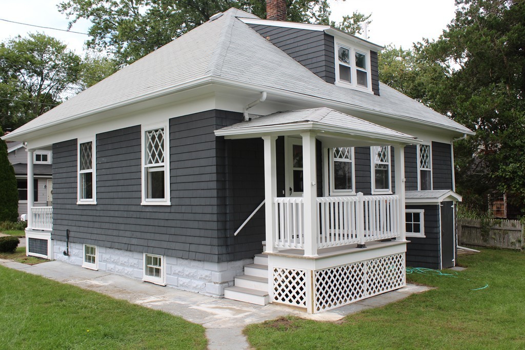 6 Cottage Street Warren, RI 02885 - Photo 3 of 28 Gallery Image 3