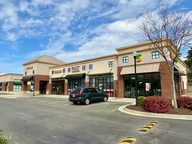 $1,950 | 8712 Wardle Court, Wake Forest, NC 27587