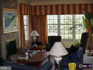 425 West Deer Pointe Road West Chester, PA 19382 - Photo 4 of 6 Gallery Image 4