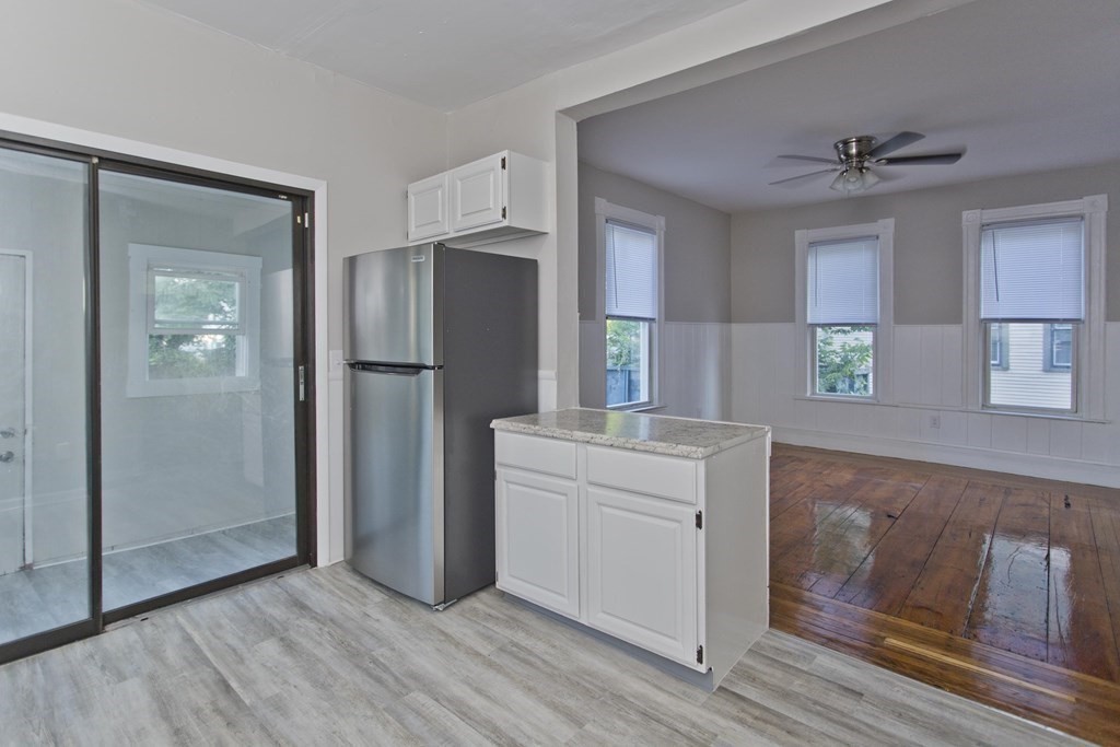 19 Yale Street Springfield, MA 01109 - Photo 14 of 39 Gallery Image 14