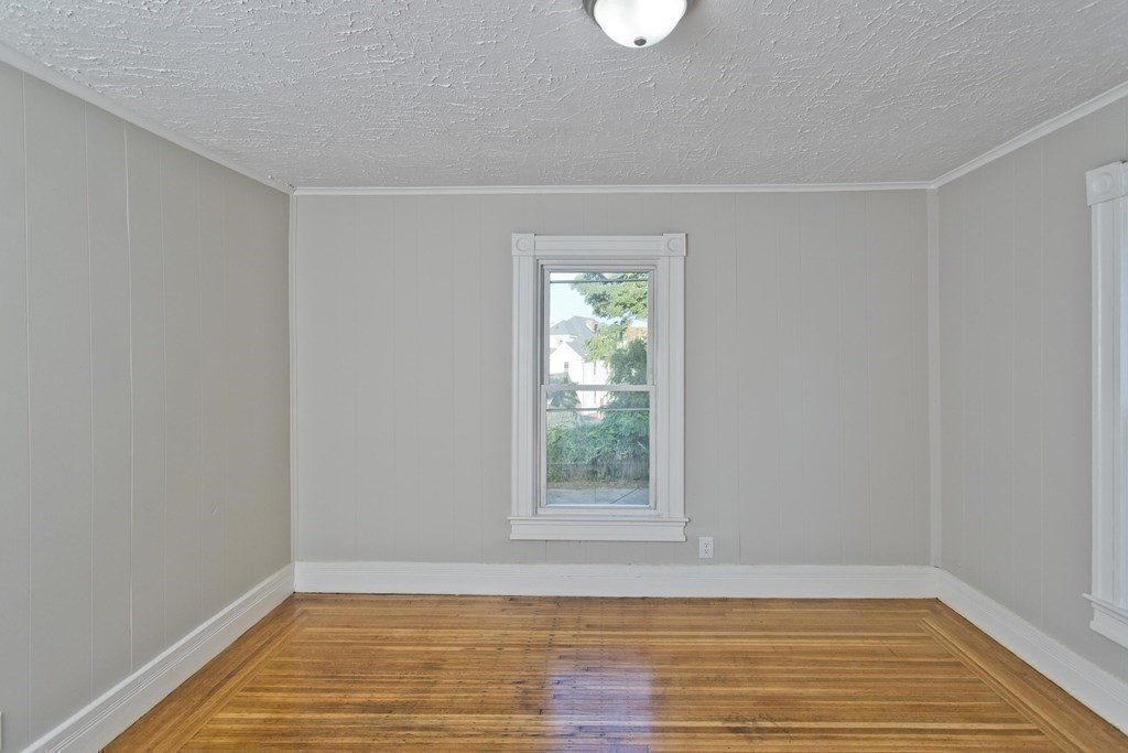 19 Yale Street Springfield, MA 01109 - Photo 19 of 39 Gallery Image 19