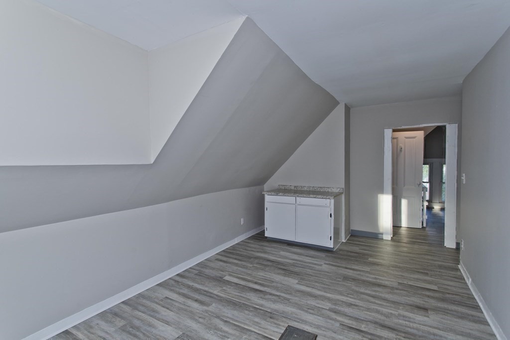 19 Yale Street Springfield, MA 01109 - Photo 26 of 39 Gallery Image 26