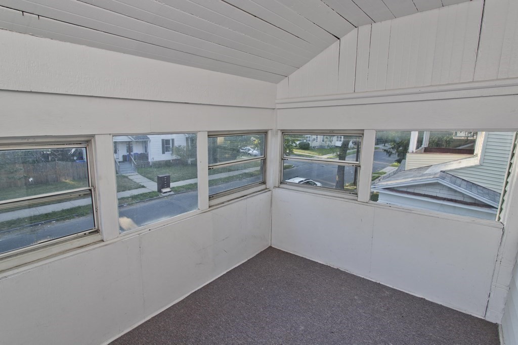 19 Yale Street Springfield, MA 01109 - Photo 32 of 39 Gallery Image 32