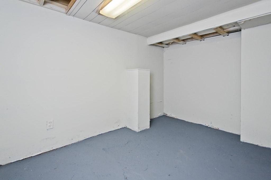 19 Yale Street Springfield, MA 01109 - Photo 33 of 39 Gallery Image 33