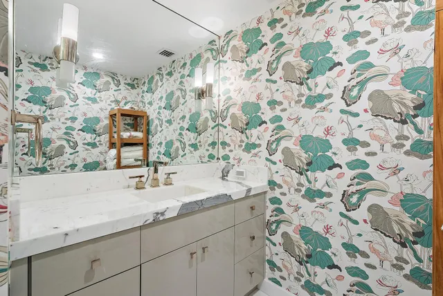 $7,950,000 | 44 Cocoanut Row, Unit B310, Palm Beach, FL 33480