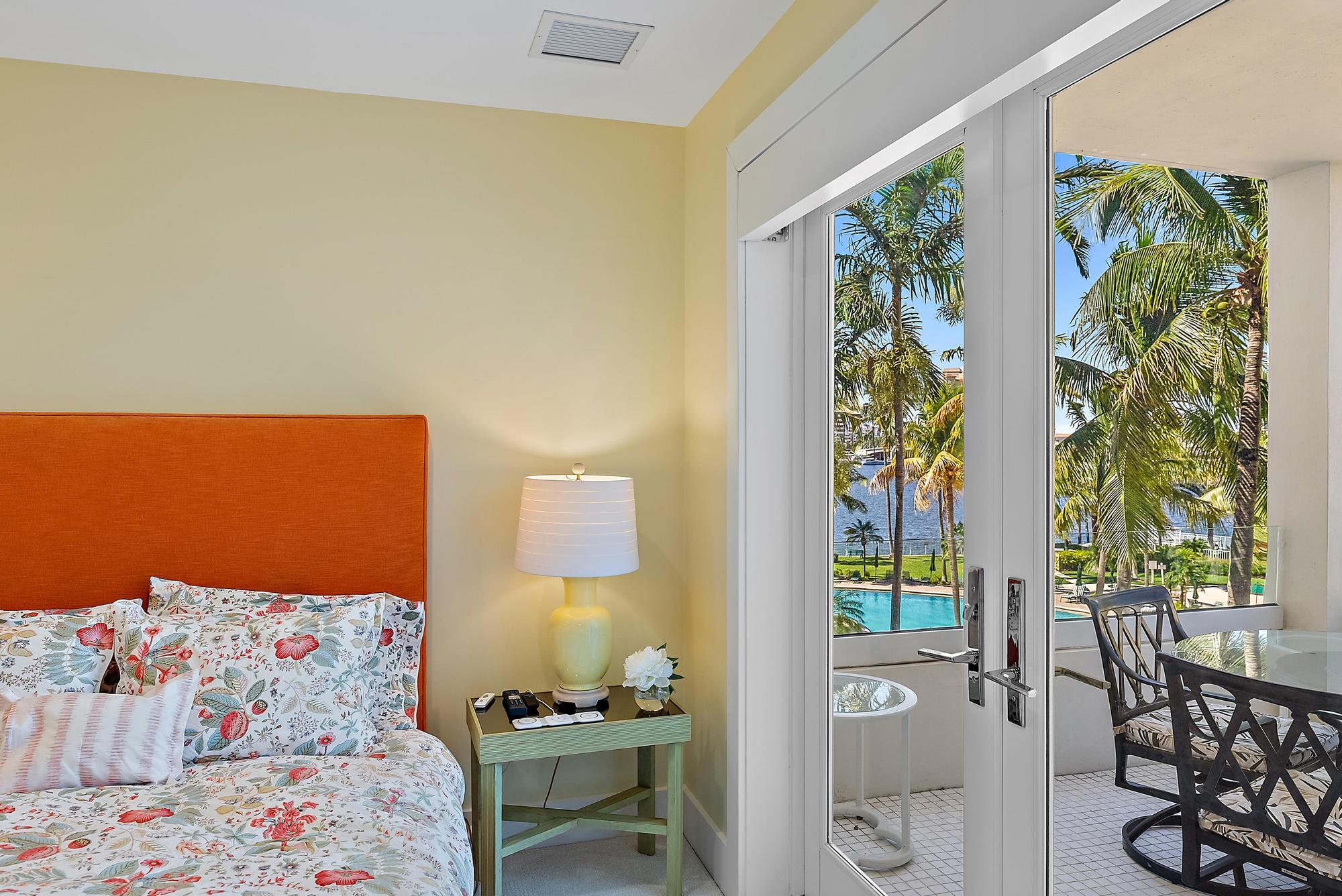 44 Cocoanut Row, Unit B310 Palm Beach, FL 33480 - Photo 27 of 30 44 Cocoanut Row, B310-4