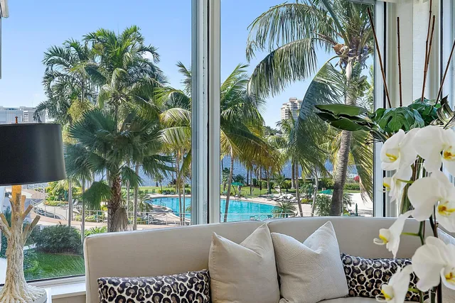 $7,950,000 | 44 Cocoanut Row, Unit B310, Palm Beach, FL 33480