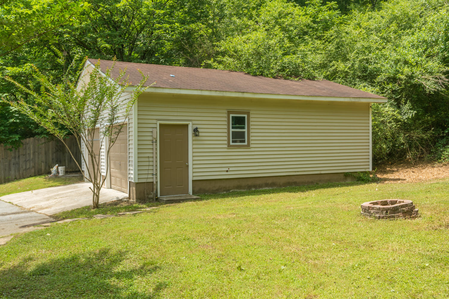 2703 Banks Road Chattanooga, TN 37421 - Photo 16 of 18 2703_Banks_Rd_06