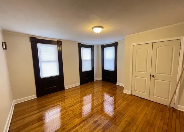 $2,000 | 27 Wilcox Street, Unit 1L, Springfield, MA 01105