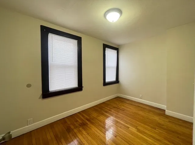 $2,000 | 27 Wilcox Street, Unit 1L, Springfield, MA 01105