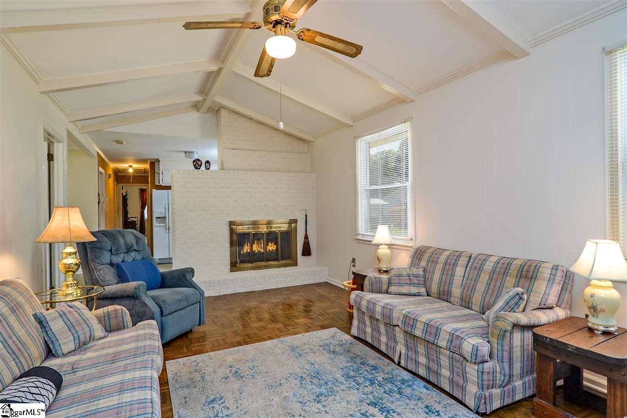 102 Old Trail Road Greenville, SC 29607 - Photo 3 of 30