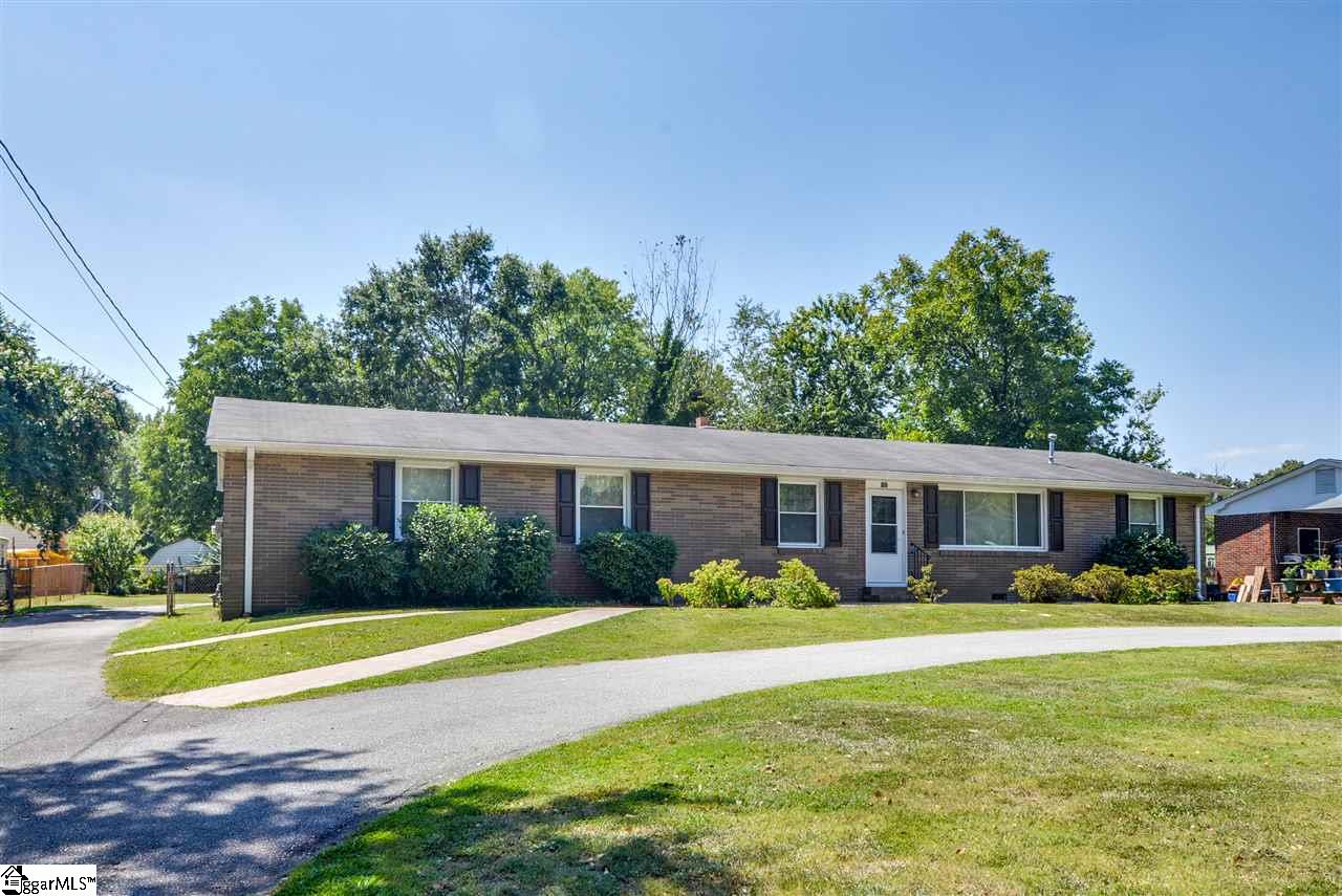 102 Old Trail Road Greenville, SC 29607 - Photo 5 of 30