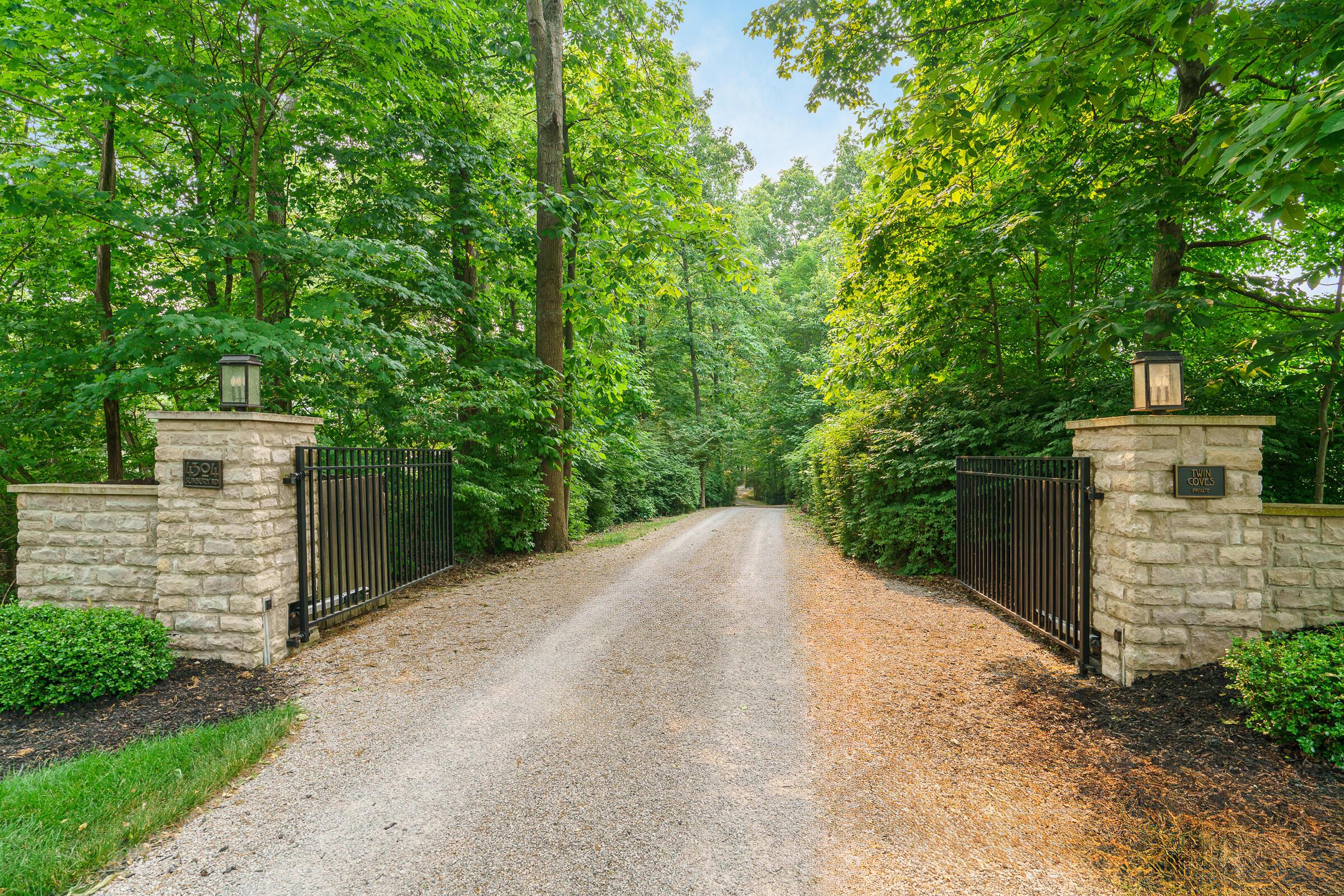 4304 Sunbury Road Galena, OH 43021 - Photo 2 of 62 Private gated drive