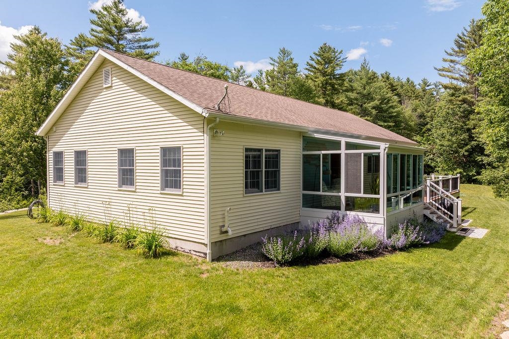 3877 Main Street Springfield, NH 03284 - Photo 28 of 38
