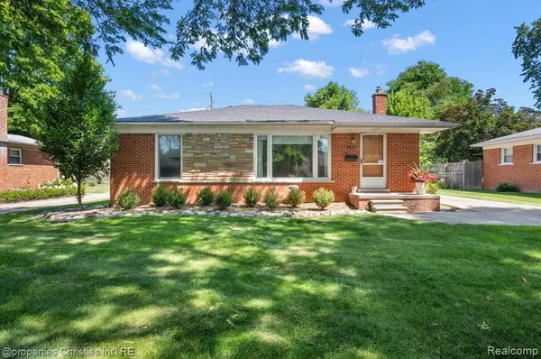 $474,900 | 1527 Hazel Street, Birmingham, MI 48009