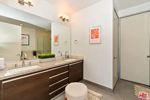 $1,425,000 | 3111 Vía Dolce, Unit 402, Marina del Rey, CA 90292