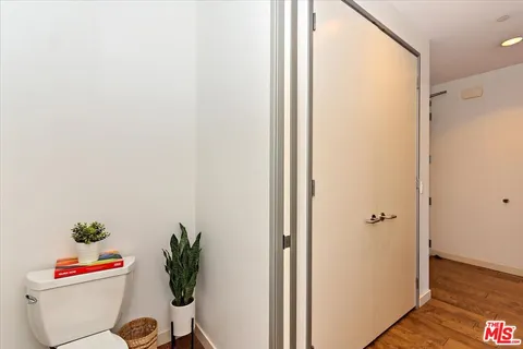 $1,425,000 | 3111 Vía Dolce, Unit 402, Marina del Rey, CA 90292