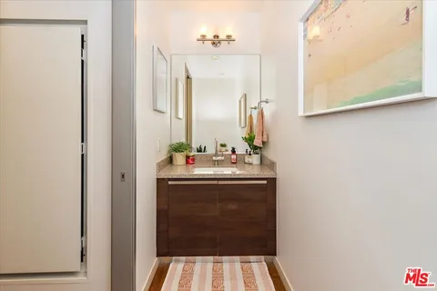 $1,425,000 | 3111 Vía Dolce, Unit 402, Marina del Rey, CA 90292