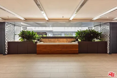 $1,425,000 | 3111 Vía Dolce, Unit 402, Marina del Rey, CA 90292