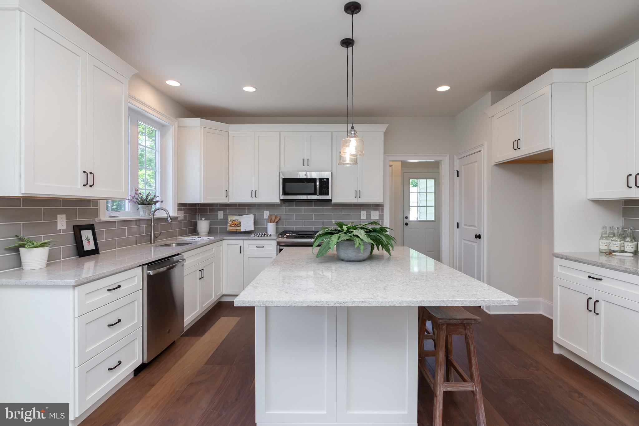 141 Barren Road Media, PA 19063 - Photo 11 of 52 Kitchen