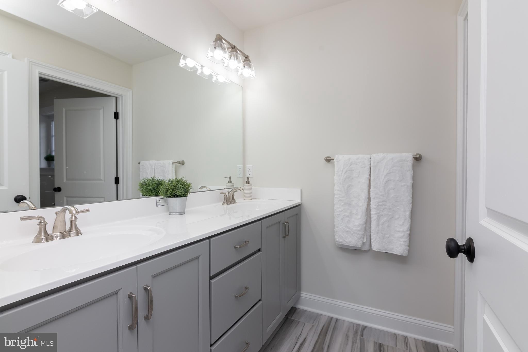 141 Barren Road Media, PA 19063 - Photo 32 of 52 Hall Bathroom