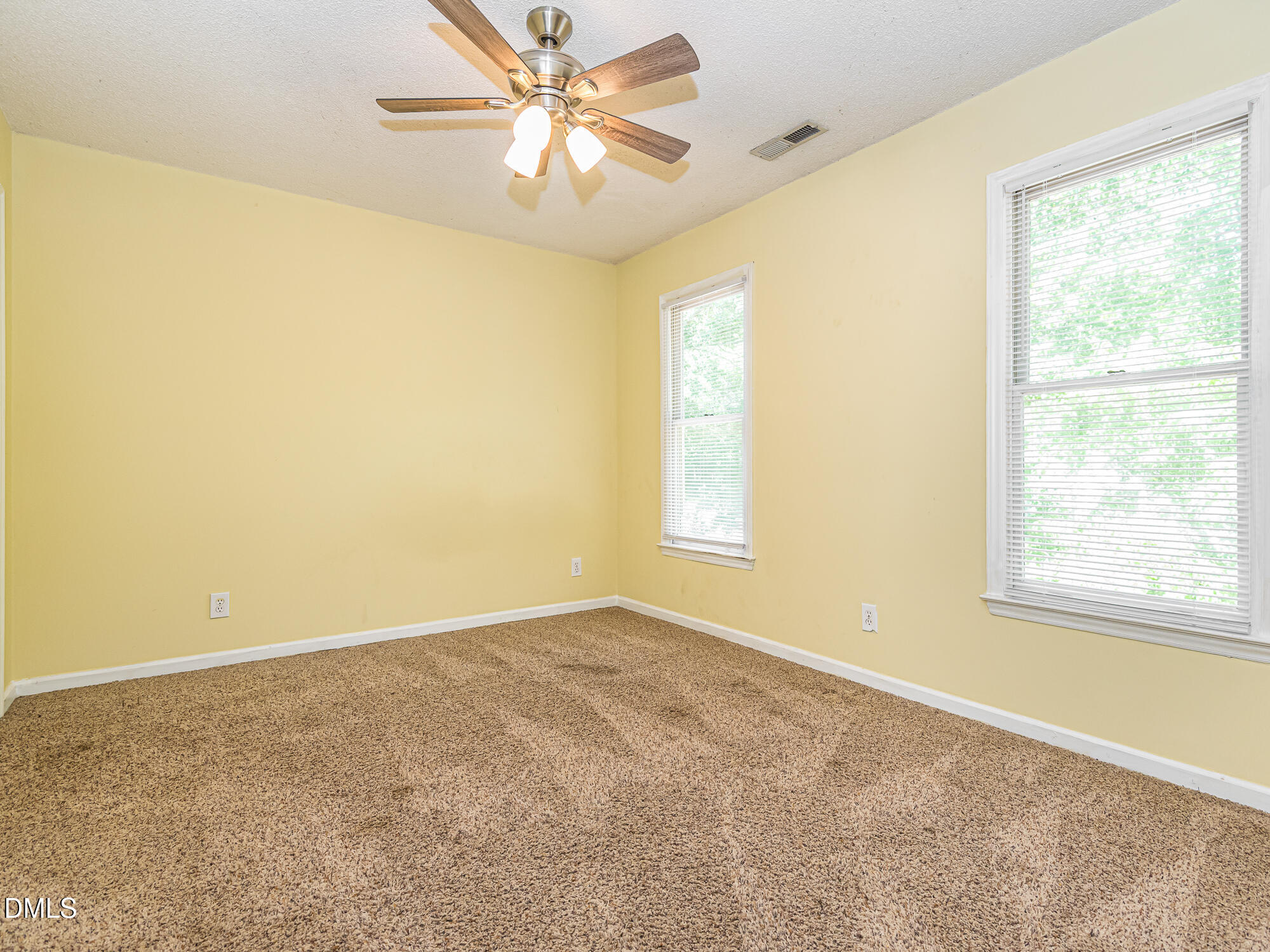 5309 Reams Run Road Durham, NC 27713 - Photo 24 of 31 In_Trust_Realty_Lee_5309_Reams_Run-1684