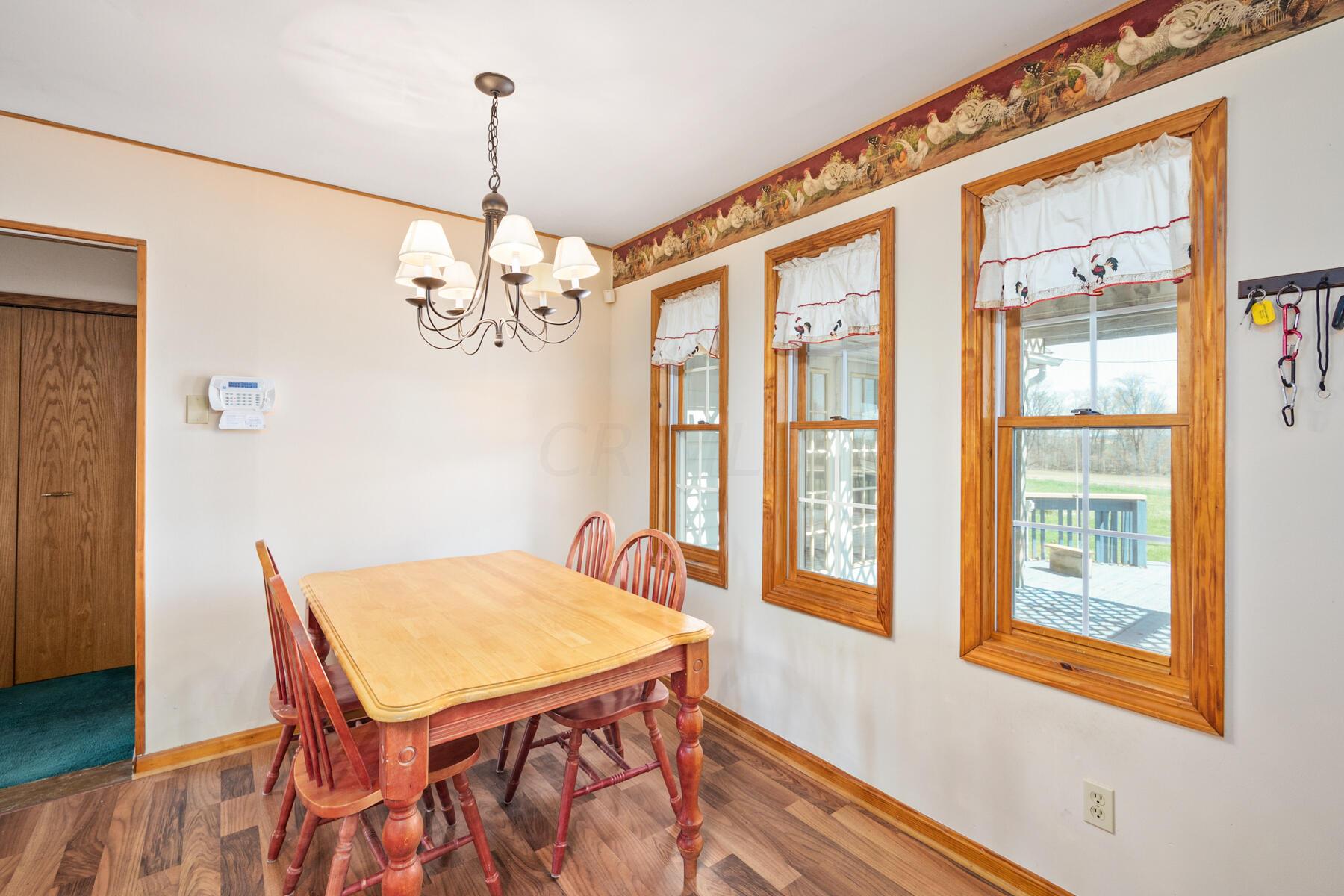 5156 River Road Radnor, OH 43066 - Photo 34 of 54 Eating Space