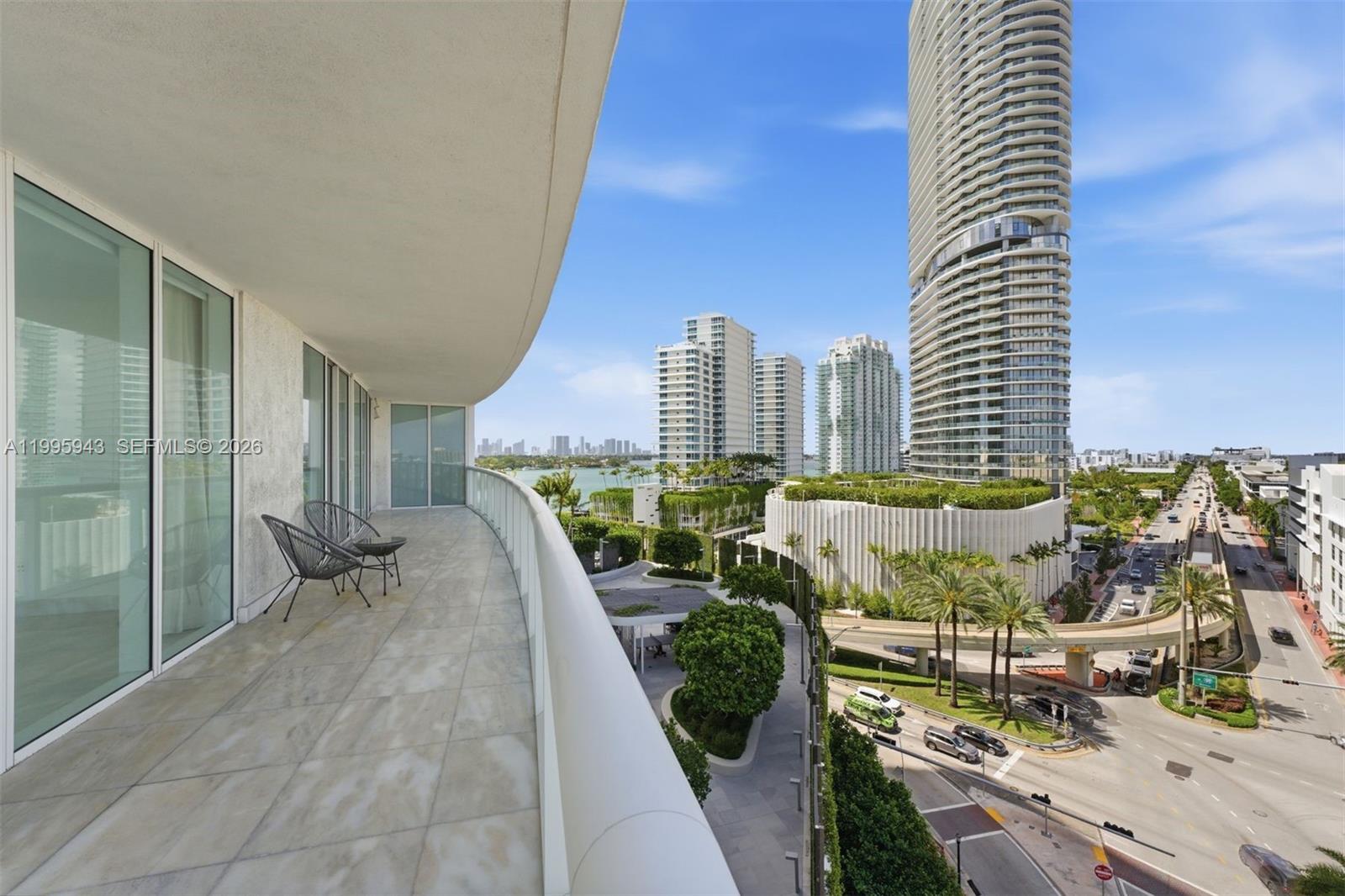 450 Alton Road, Unit 910 Miami Beach, FL 33139 - Photo 24 of 53