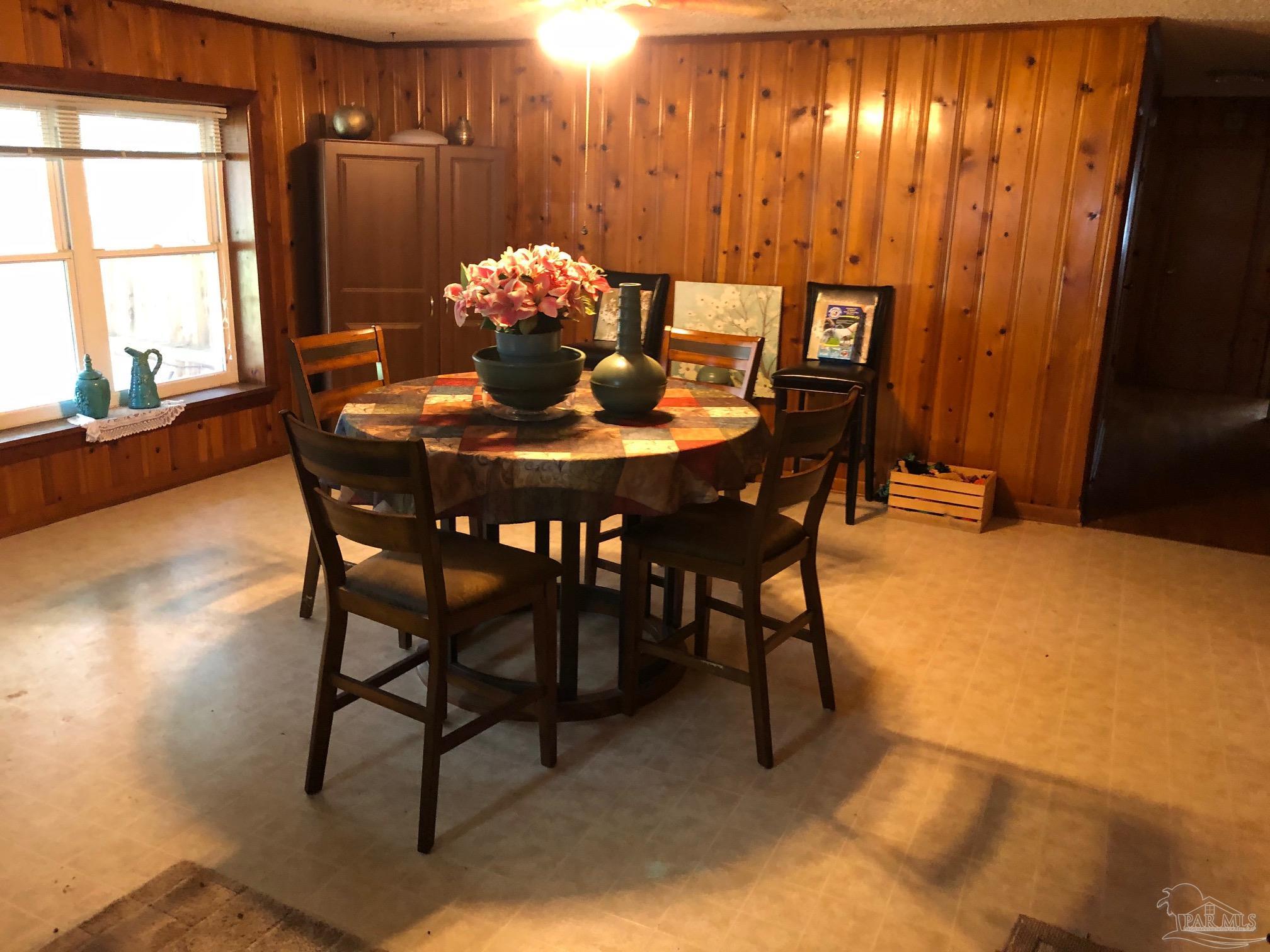 7950 Winodee Road Pensacola, FL 32514 - Photo 12 of 30 Gallery Image 12
