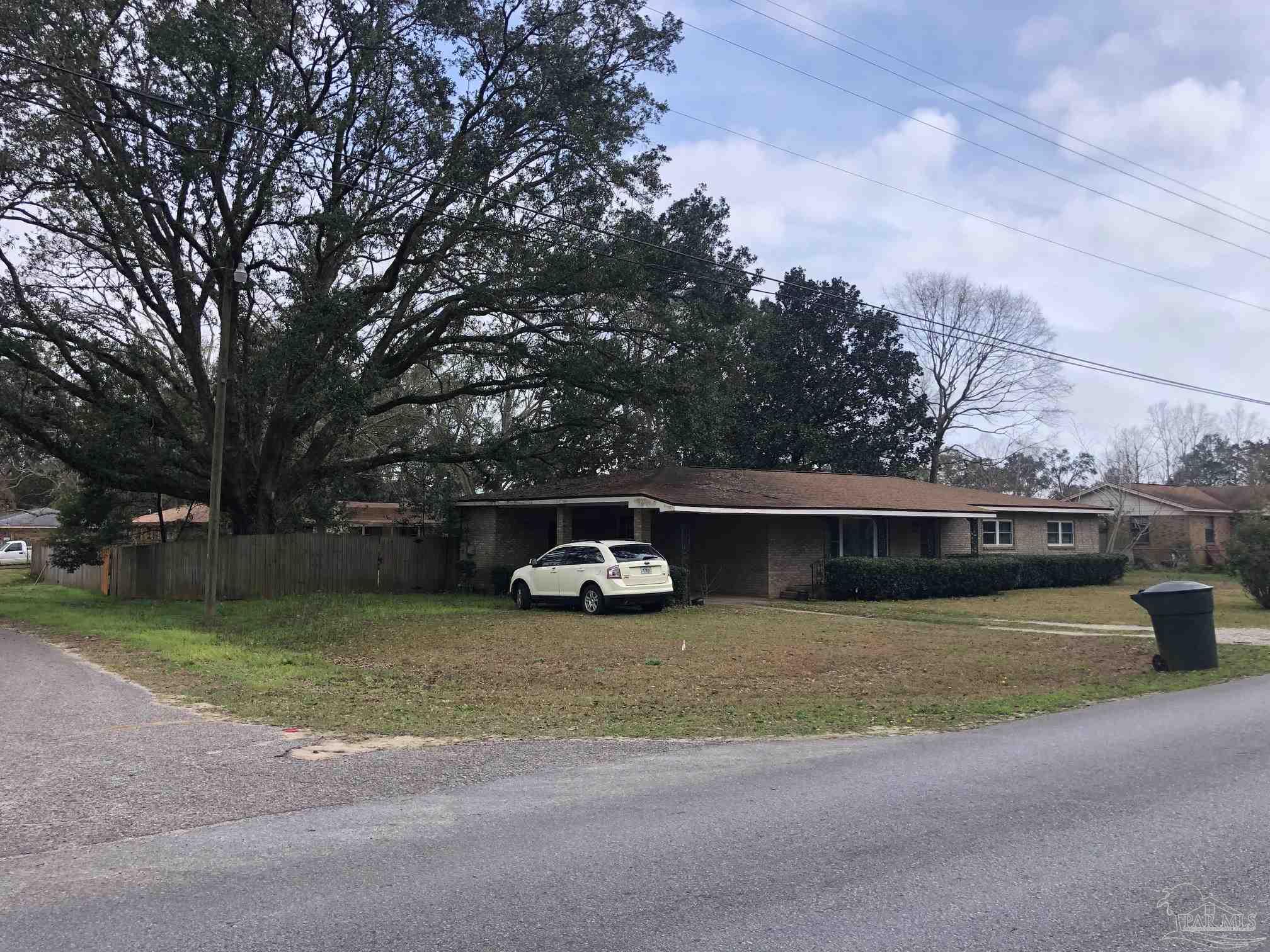 7950 Winodee Road Pensacola, FL 32514 - Photo 4 of 30 Gallery Image 4
