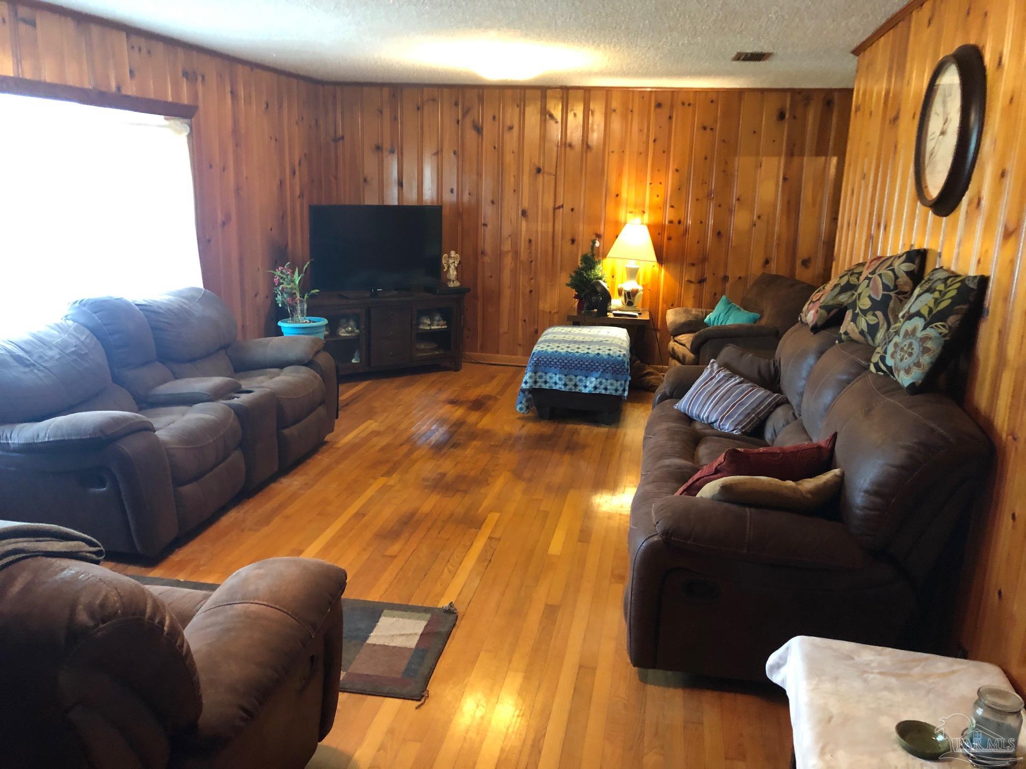 7950 Winodee Road Pensacola, FL 32514 - Photo 9 of 30 Gallery Image 9