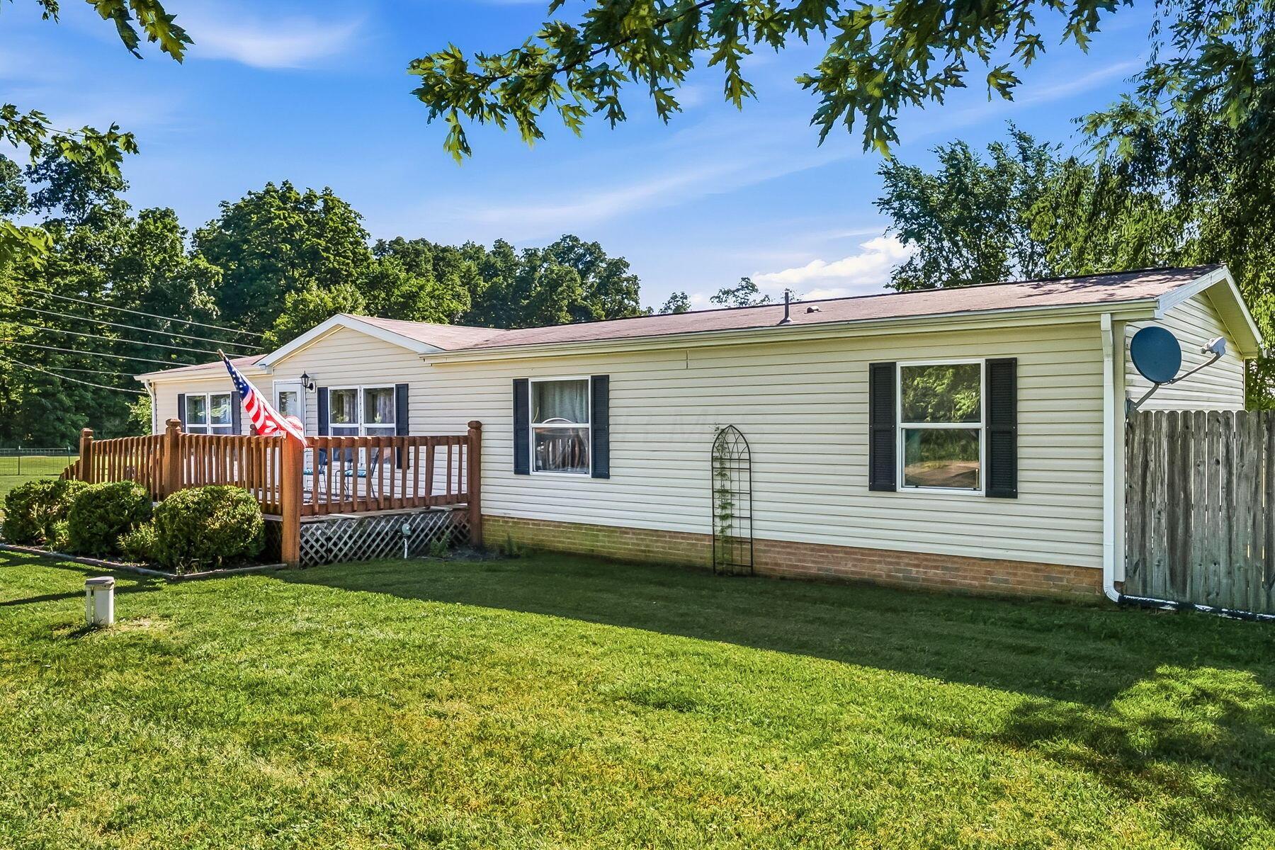 13982 Lucerne Road Fredericktown, OH 43019 - Photo 3 of 34 3-web-or-mls-13982 Lucerne Rd-103