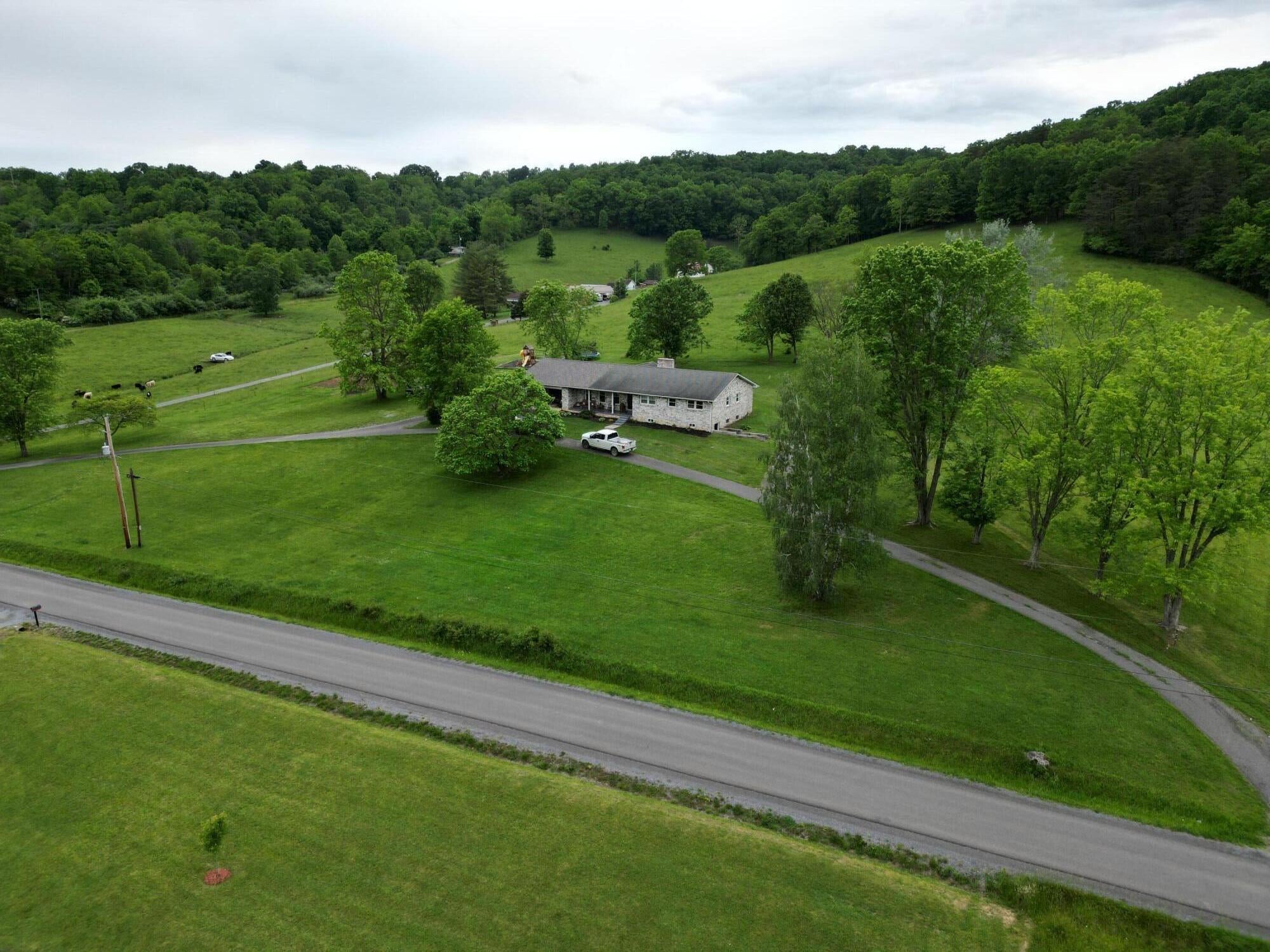 1968 Adair Road Peterstown, WV 24963 - Photo 58 of 102 Gallery Image 58