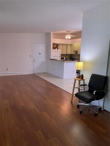 $1,799 | 10407 East Clairmont Circle, Unit 210, Tamarac, FL 33321