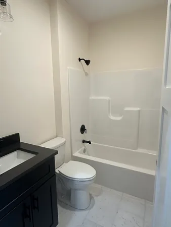 $350,900 | 309 Creekside Drive, Byron, IL 61010