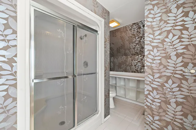 $599,000 | 7814 North Pillow Hill Road, Spring Grove, IL 60081