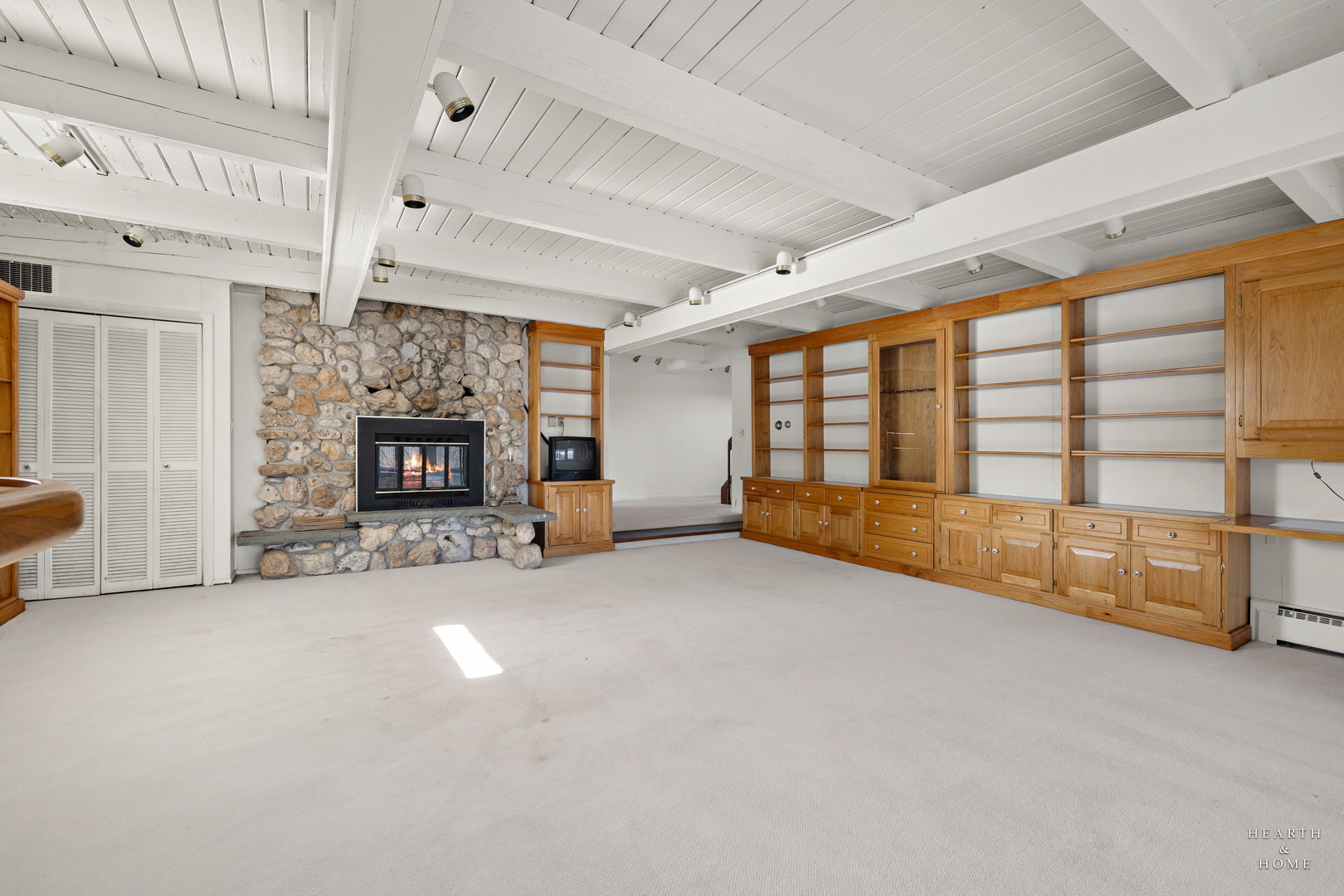 7814 North Pillow Hill Road Spring Grove, IL 60081 - Photo 32 of 59