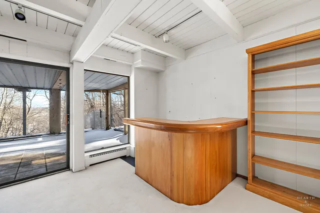 $599,000 | 7814 North Pillow Hill Road, Spring Grove, IL 60081