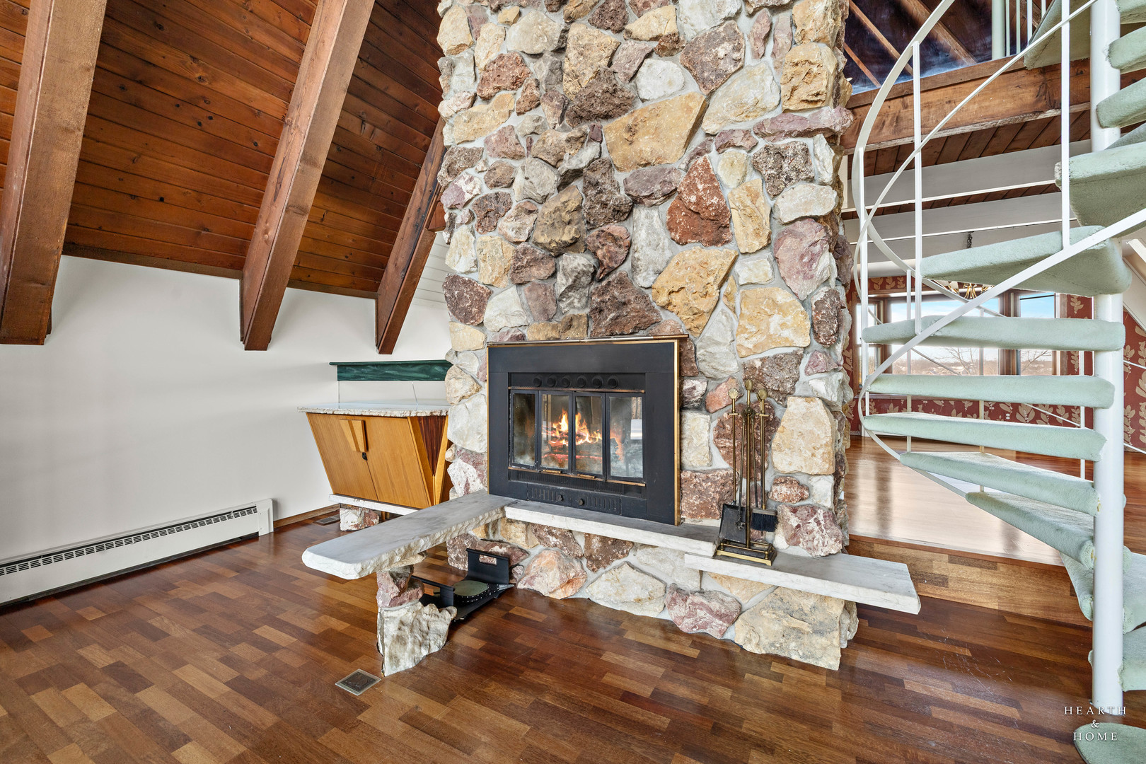 7814 North Pillow Hill Road Spring Grove, IL 60081 - Photo 10 of 62 a living room with furniture and a fireplace