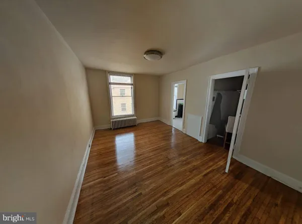 $2,850 | 1728 Pine Street, Unit 3F, Philadelphia, PA 19103