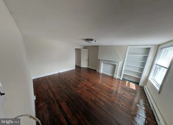$2,850 | 1728 Pine Street, Unit 3F, Philadelphia, PA 19103