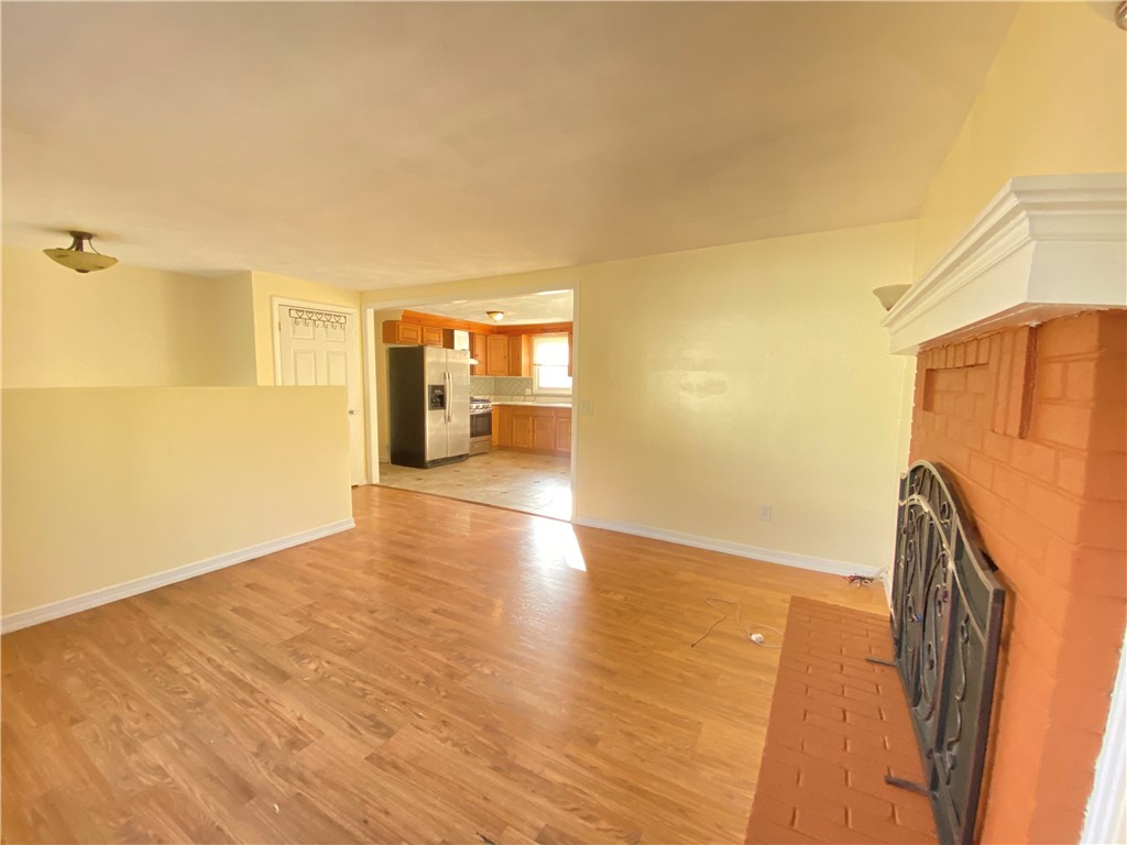 5 Larson Drive Warwick, RI 02886 - Photo 8 of 25